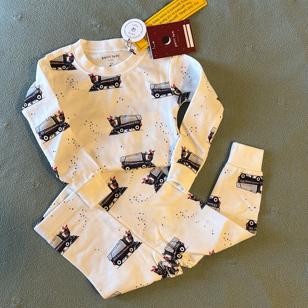 NWT Petit Lem zamboni 12 month pajama set